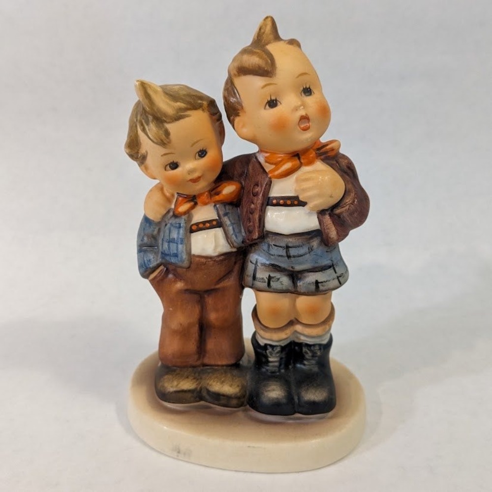 Vintage Goebel Hummel Max and Moritz Figurine #123 TMK-6 W. Germany Vintage 1982